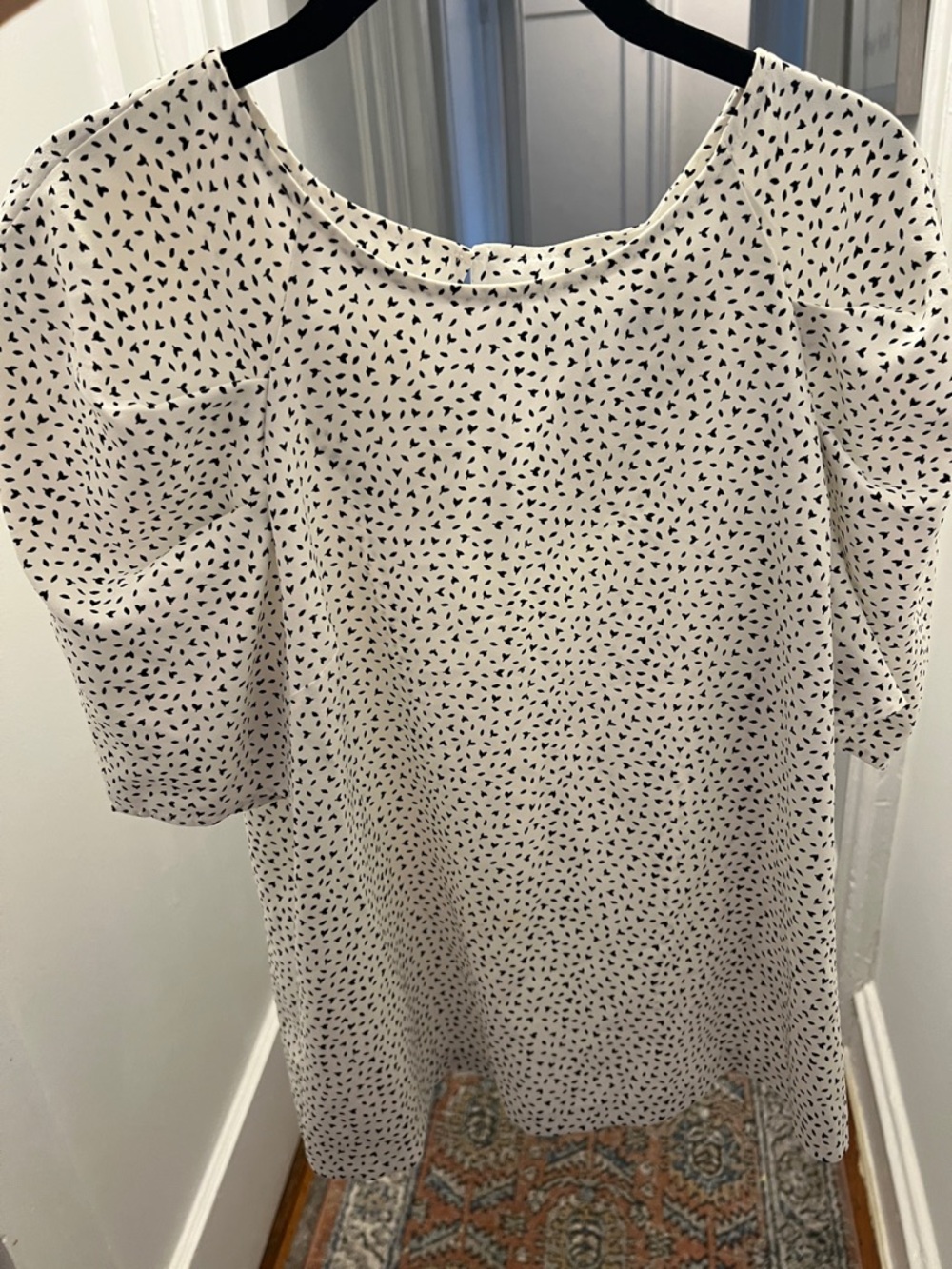 Banana Republic White and Black Dot top blouse - size medium